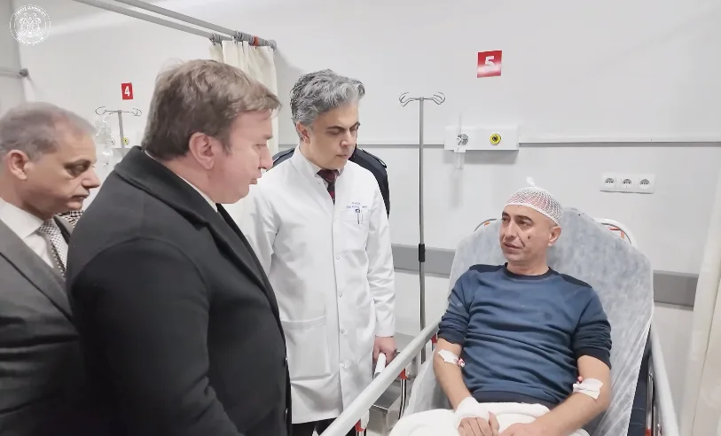 Vali Hamza Aydoğdu Kazada yaralanan Vatandaşları hastanede ziyaret etti