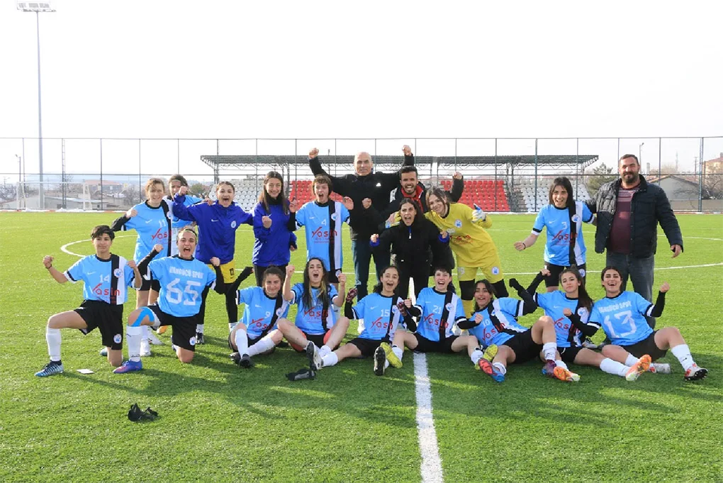 Kadınlar Futbol 2. Liginde Erzincan mağlup oldu
