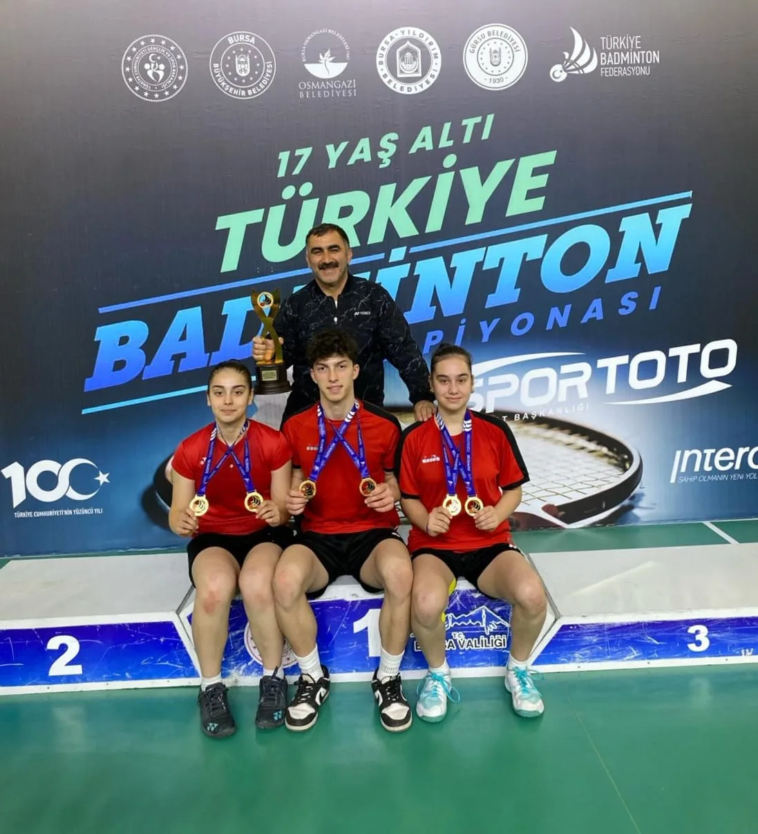 Badmintonculardan 4 Türkiye Şampiyonluğu