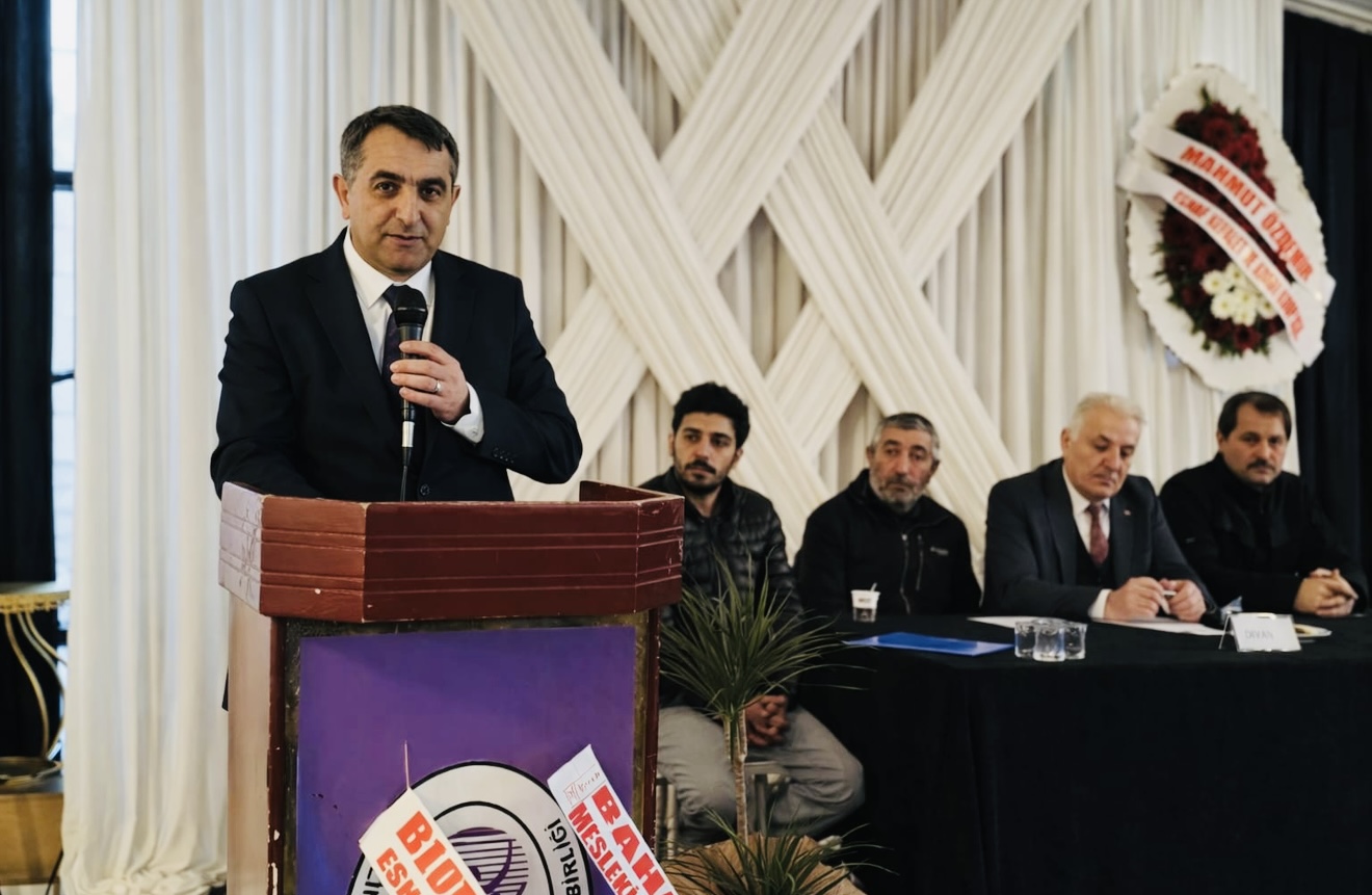 BAKKALLAR VE BAYİLER ODASINDA SEÇİM HEYECANI TAMAMLANDI