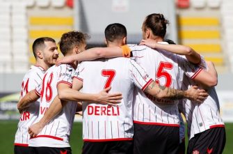 24 ERZİNCANSPOR KARAMAN’DA GOL OLDU YAĞDI